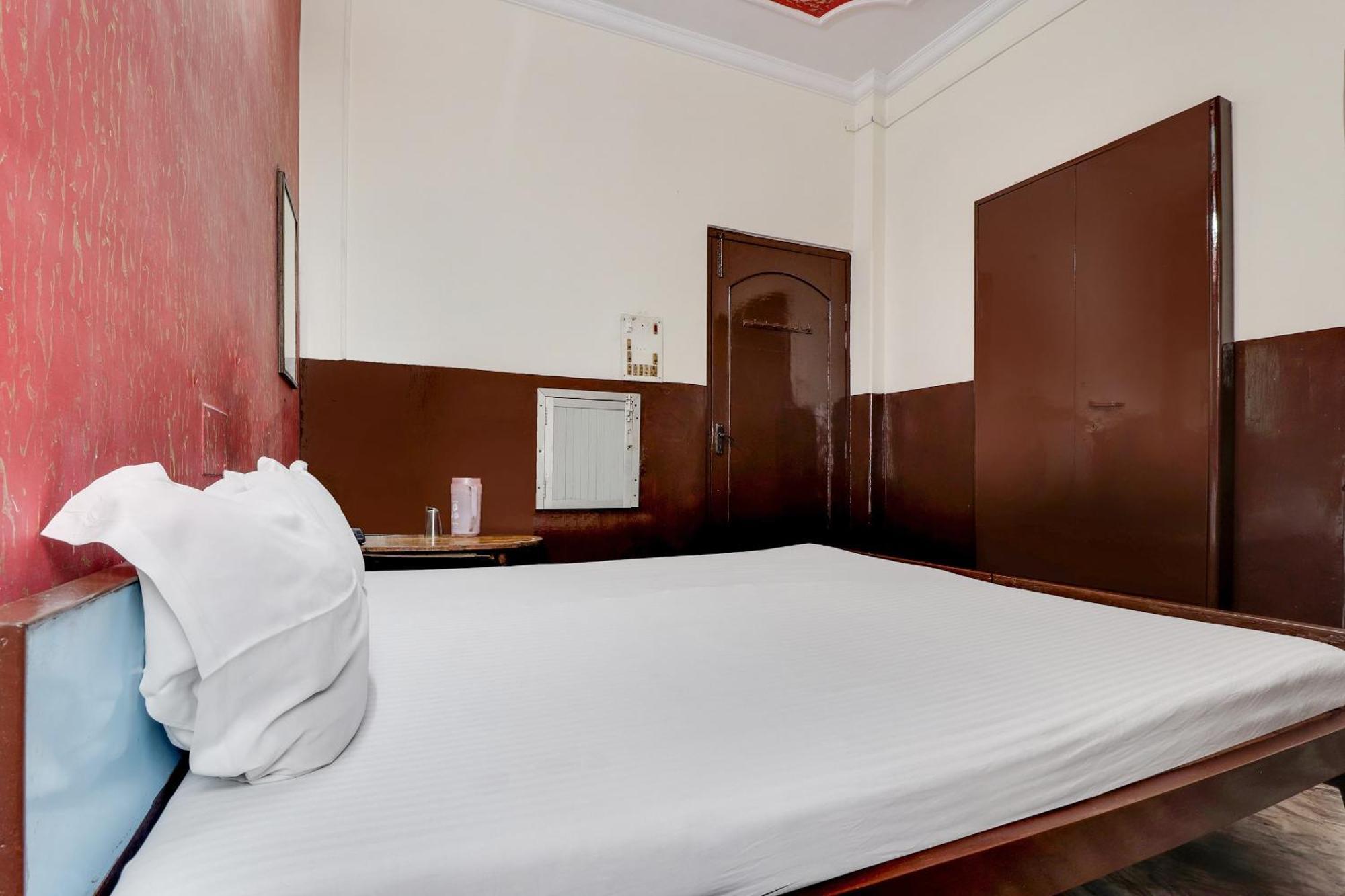 Spot On 40076 Hotel Sunny Bhairaun Ghat Exterior photo