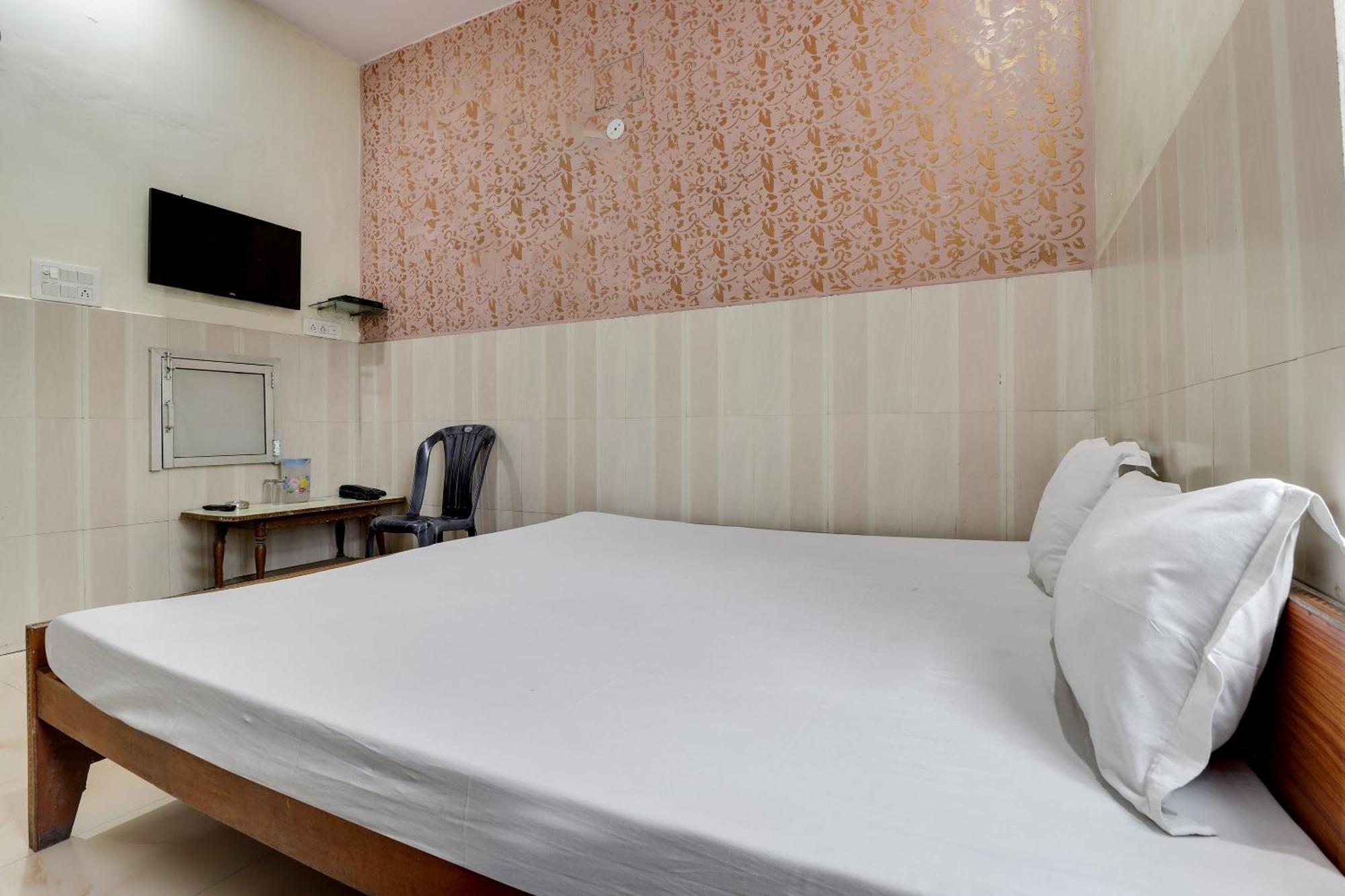 Spot On 40076 Hotel Sunny Bhairaun Ghat Exterior photo