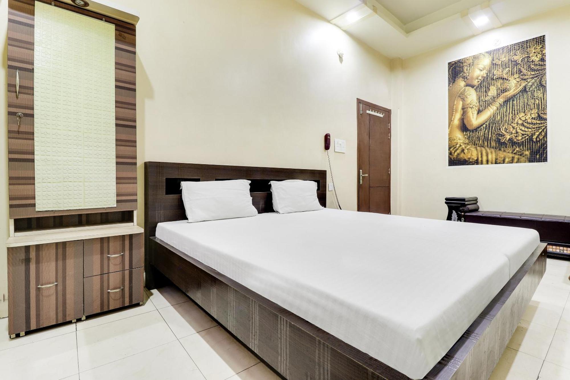 Spot On 40076 Hotel Sunny Bhairaun Ghat Exterior photo